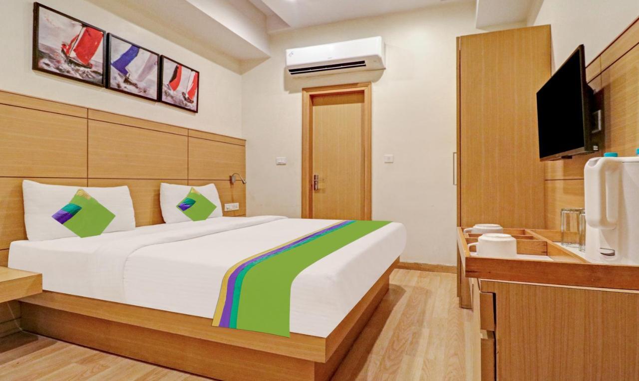 Treebo Galaxy Rooms New Delhi Exterior photo