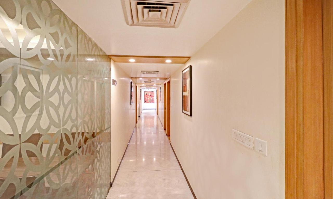 Treebo Galaxy Rooms New Delhi Exterior photo