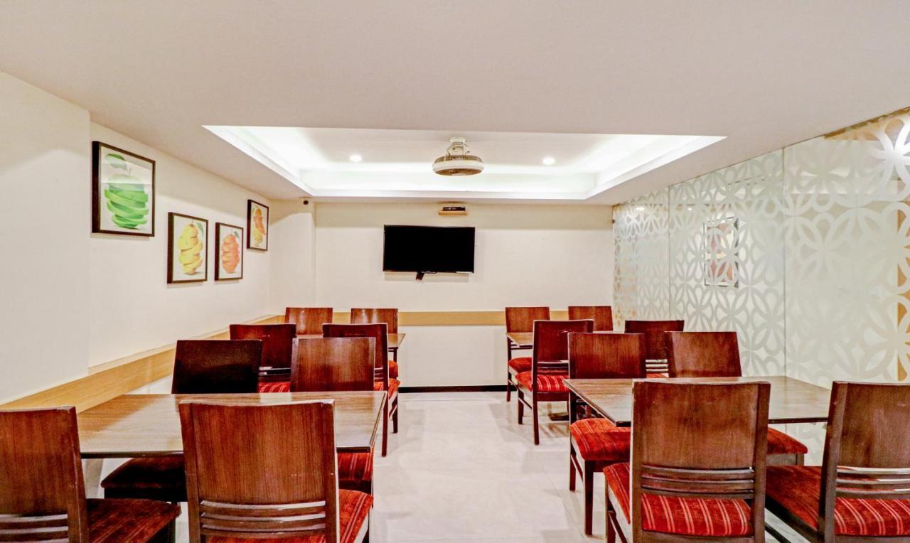 Treebo Galaxy Rooms New Delhi Exterior photo