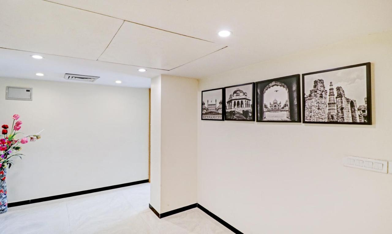 Treebo Galaxy Rooms New Delhi Exterior photo