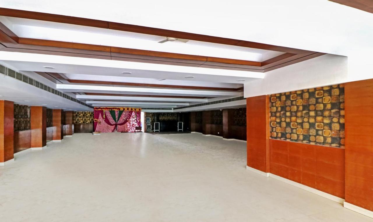Treebo Galaxy Rooms New Delhi Exterior photo